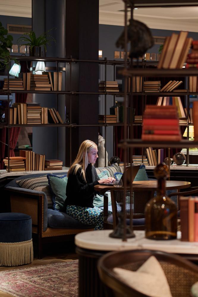 Private members club London, lifestyle photography by Amy Murrell